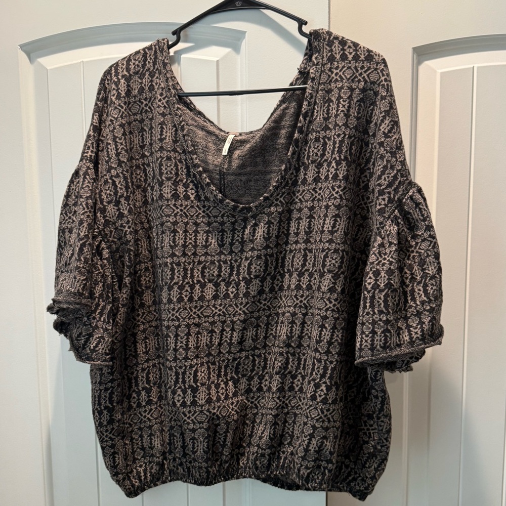 Free People Cropped Sweater Shirt L